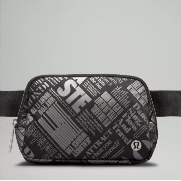 lululemon athletica Handbags - NWT Lululemon "Manifesto Print" Everyday Belt Bag